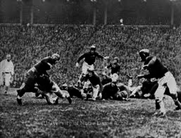 First NFL game played