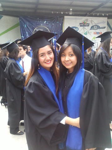 ¡Terminé la prepa!