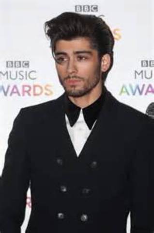 Zayn Malik left One Direction