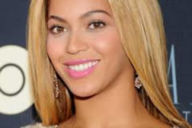 Artistas con quienes trabajó