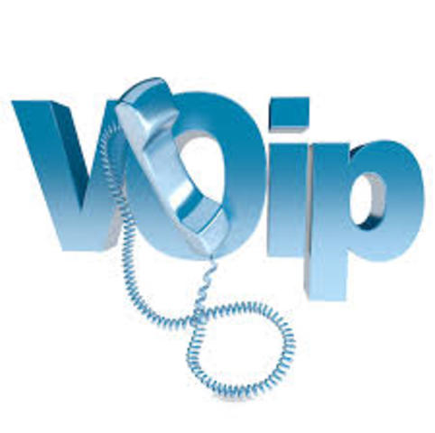 Primeira transmissão de Voz Sobre uma rede de IP marca o nascimento da tecnologia VOIP.
