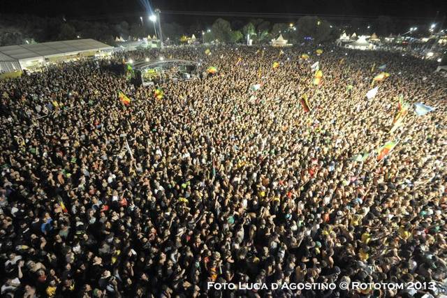 Gaur egun, Bob Marley musikariak egindako lanak entzuten jarraitzen dira