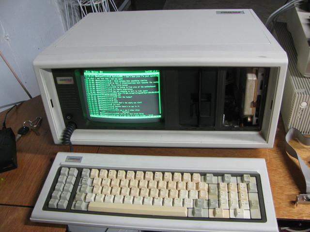 Compaq Portable, primera portatil basada en MS-DOS