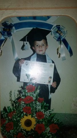 Me graduó
