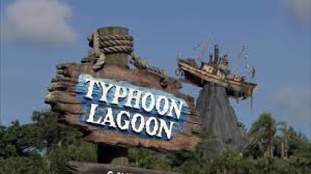 Se inagura Typhoon Lagoon
