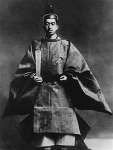 Hiroito becomes emperor of Japan
