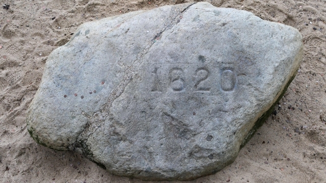 Pilgrims and plymouth Rock