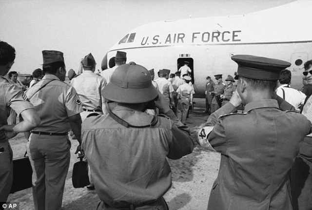 US Soilders Leave (Vietnam)