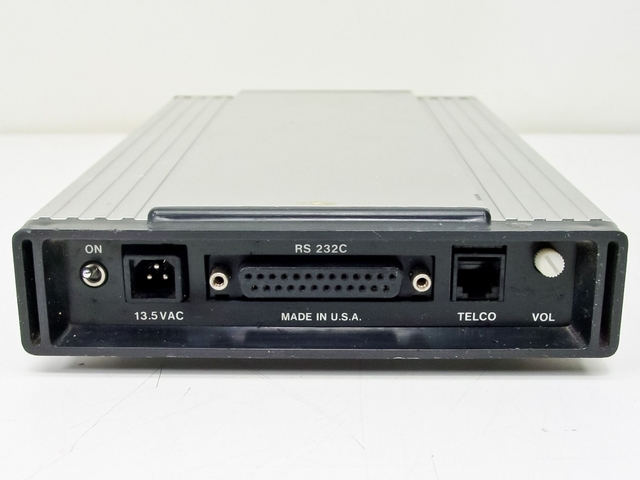 Hayes Introduces Smartmodem 1200