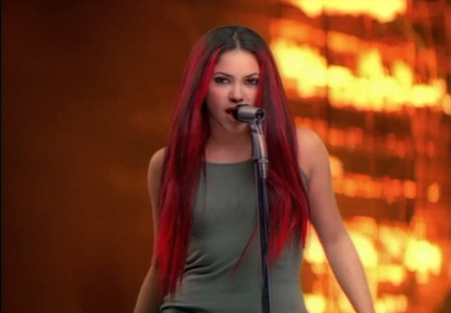 SHAKIRA AND MORE AWARDS