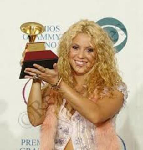 SHAKIRA WON THE LATIN GRAMMY AWARD