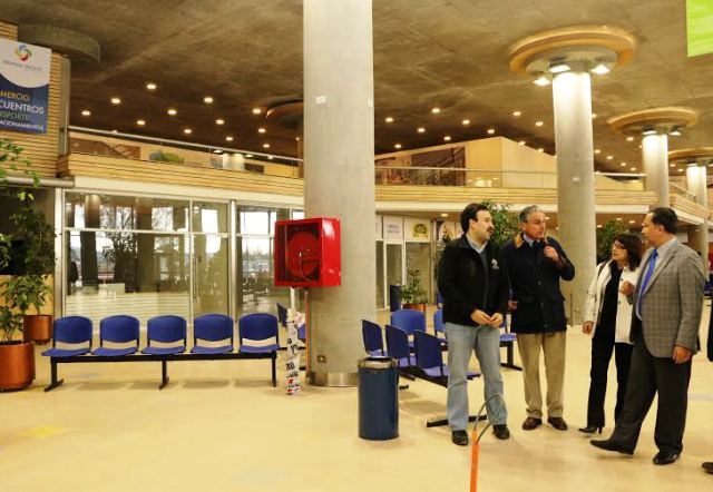 Autoridades visitaron obras de nuevo Terminal de Buses de Valdivia