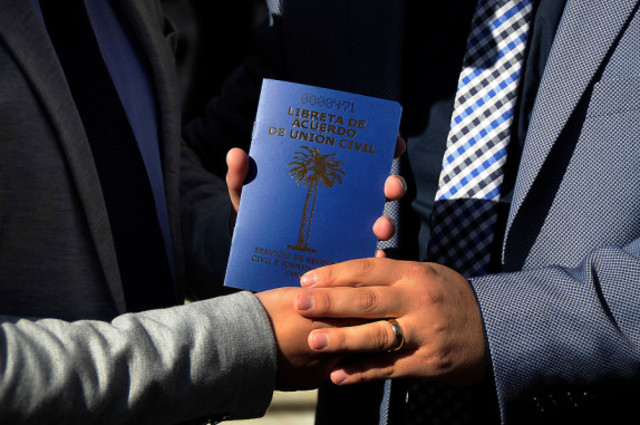 Registro Civil celebró los primeros AUC en medio de paro