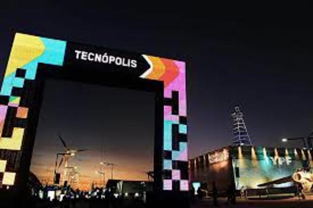 Pol. Inauguracion de Tecnopolis.