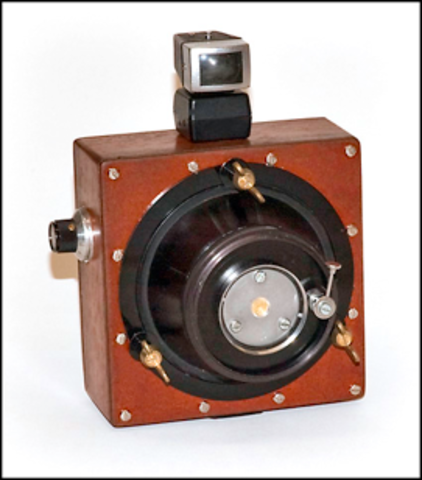 Pinhole Camera Obscura (Variation of Camera Obscura)