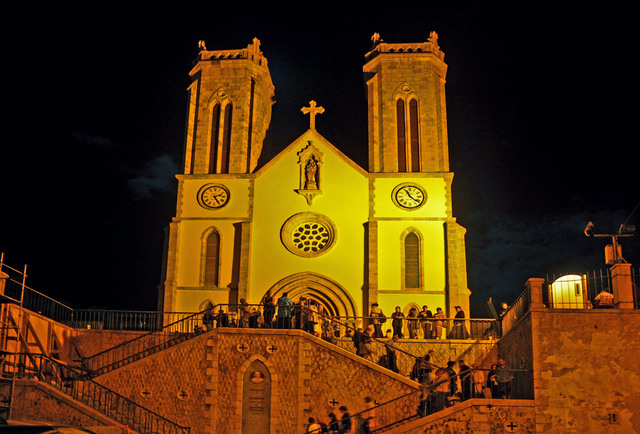 catholic settelers petition the govenor for a priest