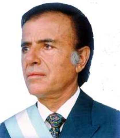 Carlos Menem. Gobierno democrático.