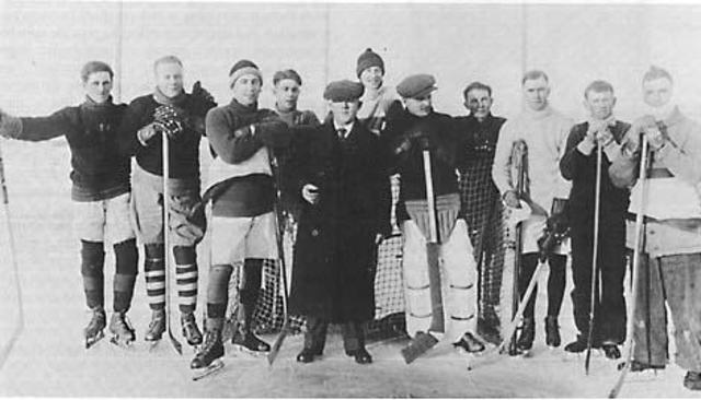 The First Hockey Leauge