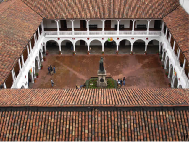 Monumento Nacional Claustro