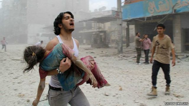 Ataques violentos (Rebeldes, Estado Islâmico, apoiadores do governo)