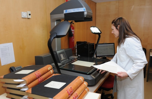 PROFESIONALIZAN EL EJERCICIO DE ARCHIVISTICA EN COLOMBIA