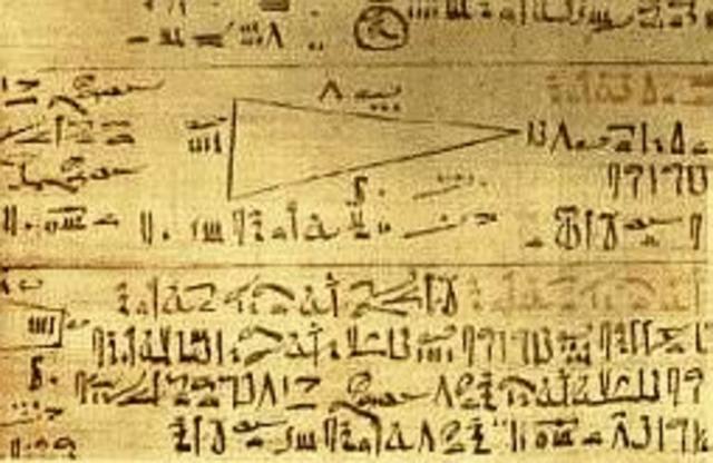 1700: Papiro de Ahmes