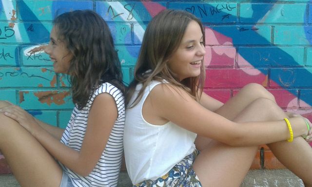 UNE EVENNING WITH MY FRIENDS