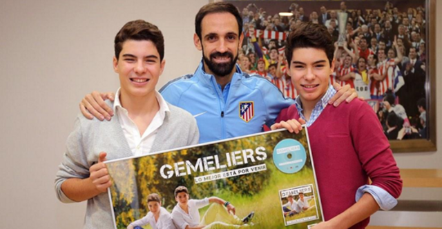 Golden disc in Lo Mejor esta por venir.