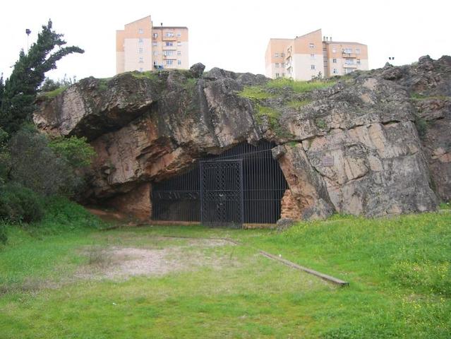 Cuevas de Maltravieso