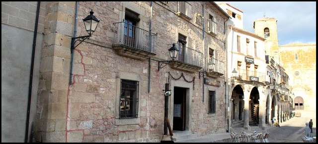 Palacio de los Chaves-Orellana