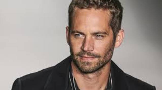 Soc. Muere Paul Walker