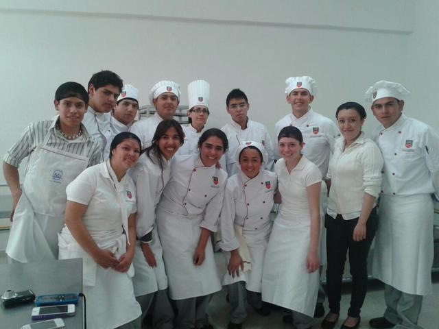 inici clases en la escuela culinaria internacional