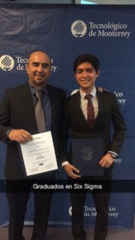 Graduacion y Presentacion de la Certificación Six sigma Green Belt