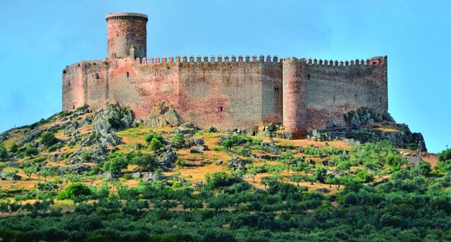 Castillo de Puebla de Alcocer