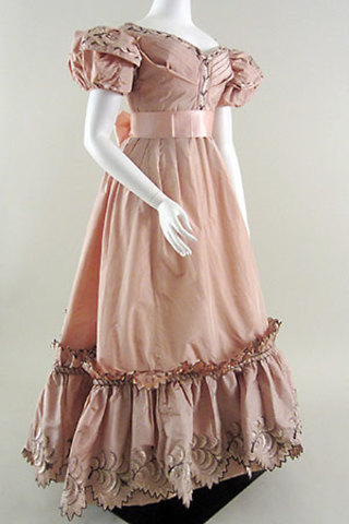 fashion from the 1820s to the 1830s