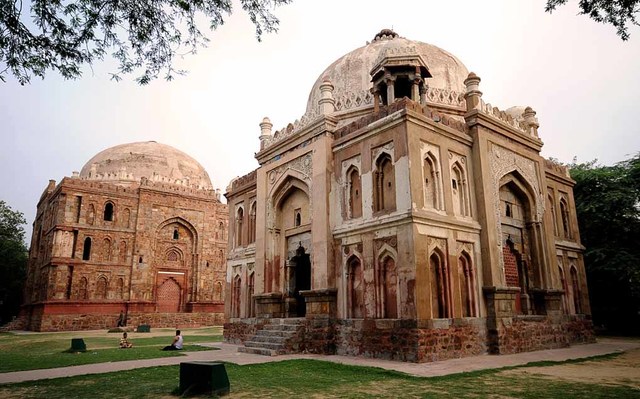 Delhi Sultanate established in india