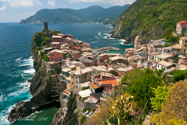 Corps arrive at vilages