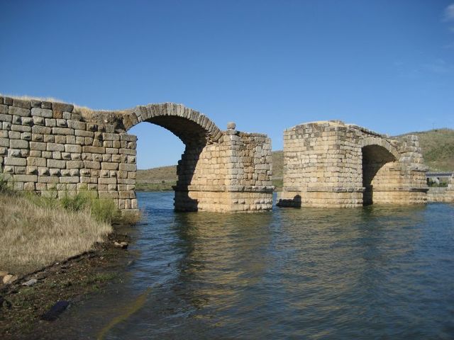 Puente de Alconétar (s.II a.C.)