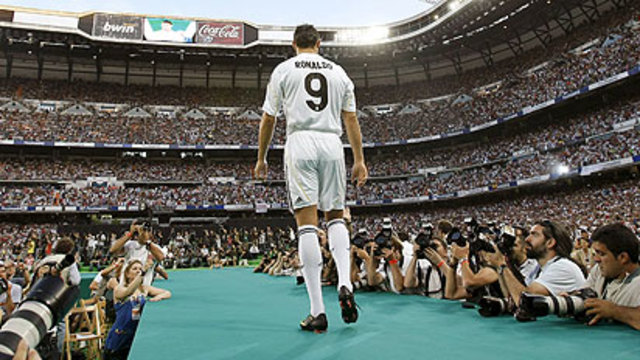 PRESENTACIÓN CRISTIANO RONALDO