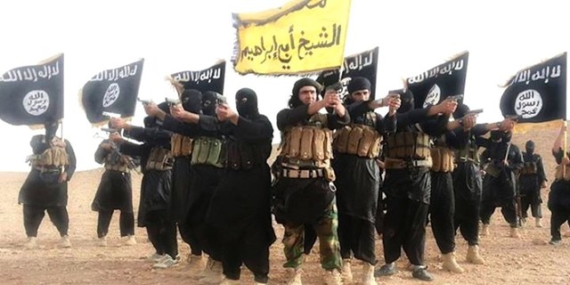 ISIS becomes a major player in the war