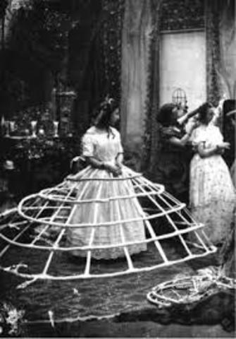 Undergaments for women