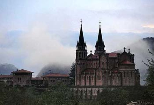 Chapel in memory of Our Lady of Covadonga