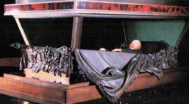 Muere Lenin