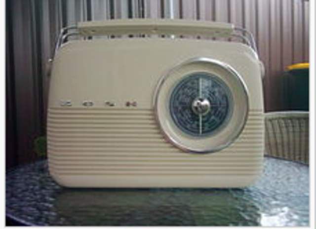 Les premiers postes à transistor