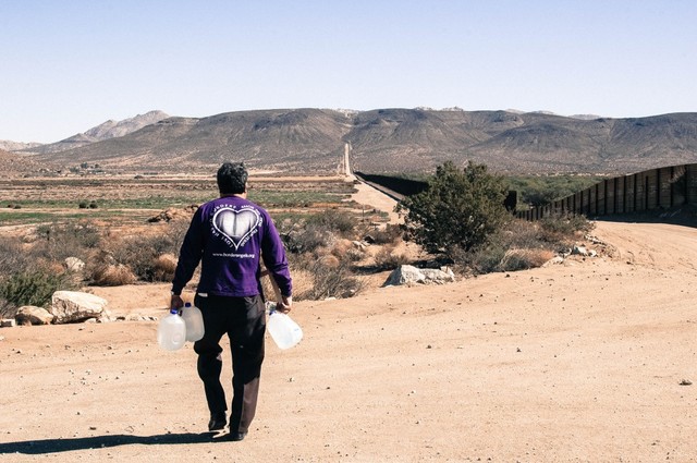 My Dad comes to the U.S (Went through the desert)