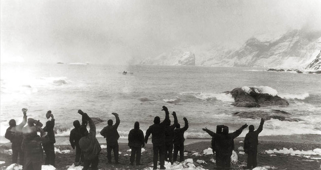 Shackleton and 5 other men land on South Georgia Island.