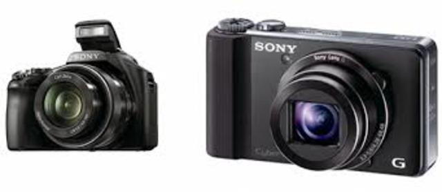 •	Cámara fotográfica digital