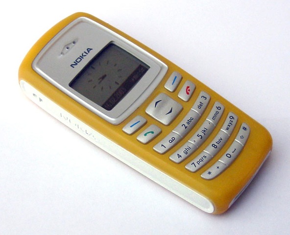 MI PRIMER TELEFONO MOVIL