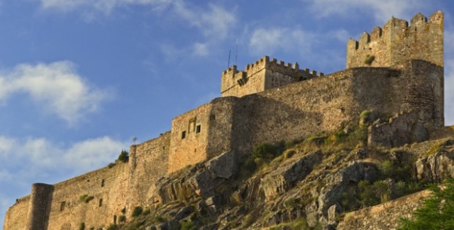 Castillo de Alburquerque