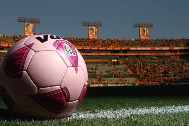 Entrada al equipo de fútbol femenil